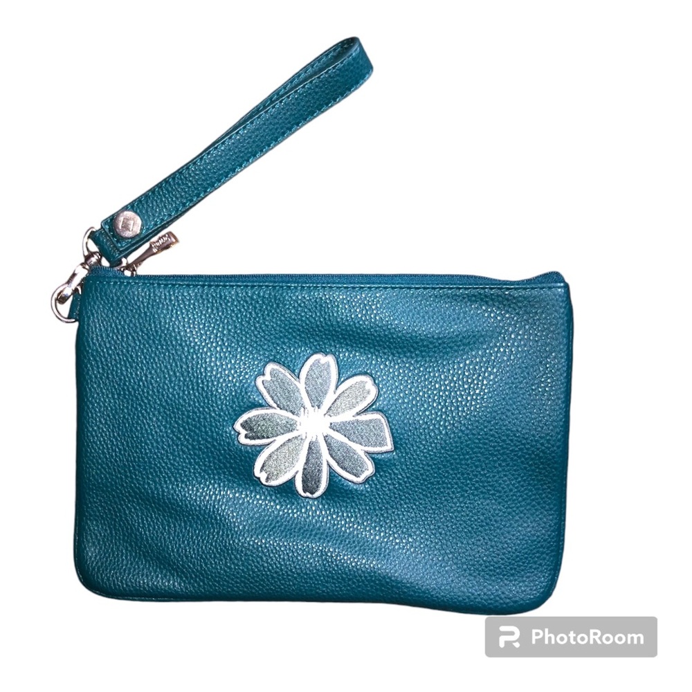 Jewel Wristlet EUC